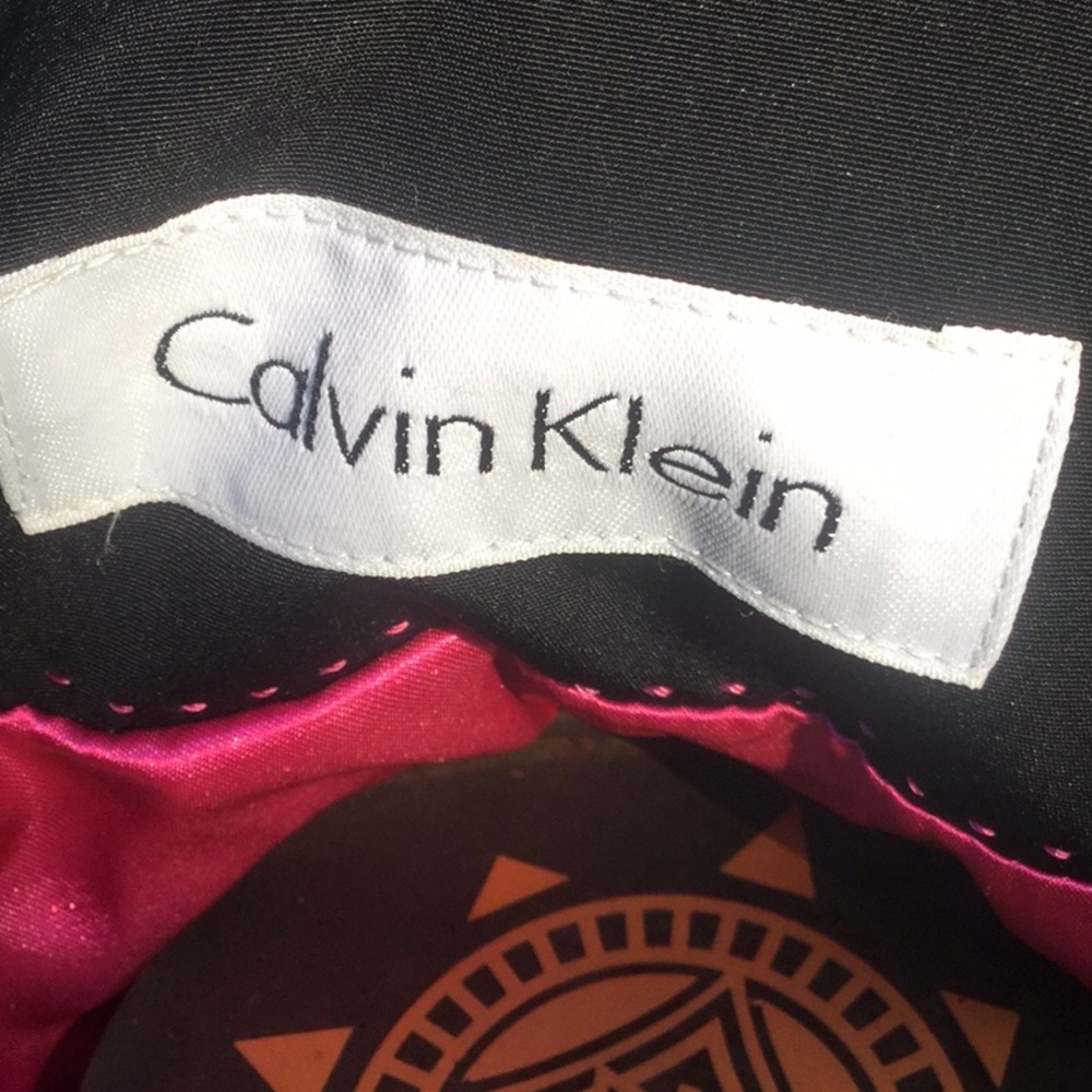 Y2K Calvin Klein raincoat - Picture 7 of 10